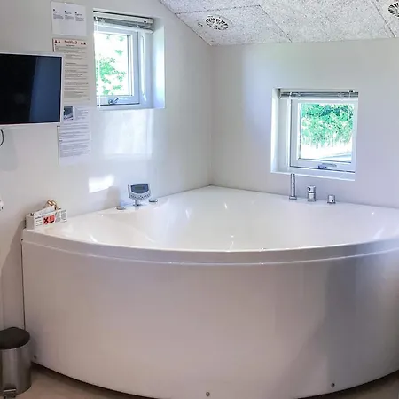 Holiday home 4 Star In