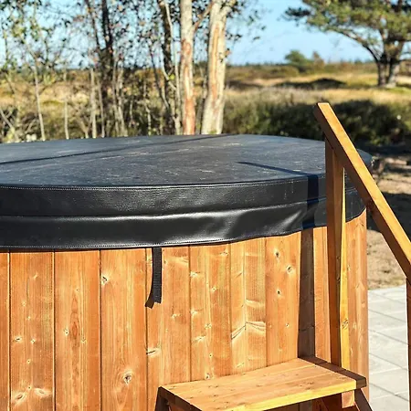 4 Star In Holiday home *