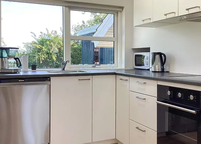4 Star In Holiday home *