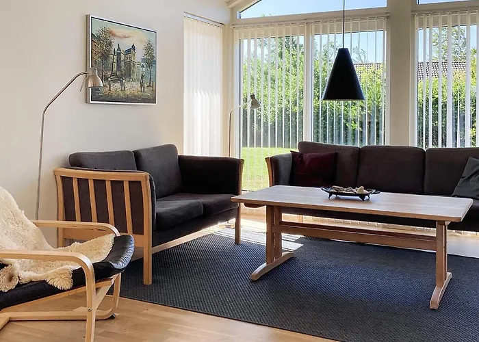 4 Star In Holiday home *
